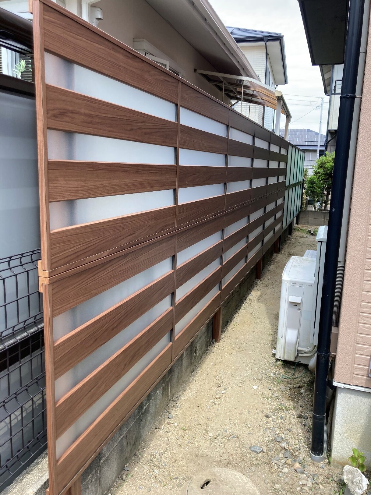 フェンス 柵　フェンス　リフォーム ルシアス フェンスYS3F型 横板 複合色-YKKAP - フェンス・柵・塀なら